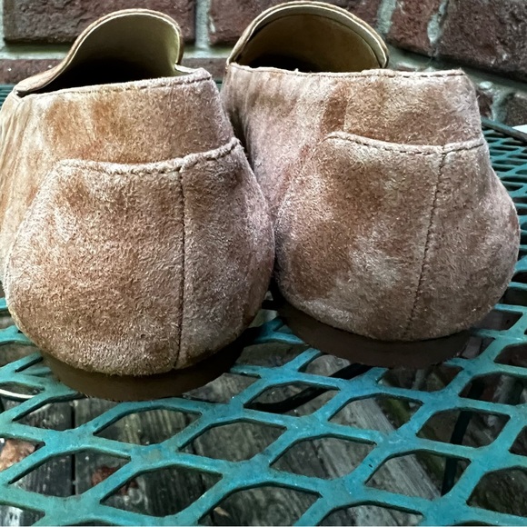 Ann Taylor Tan Suede Pointed Toe Flats Size 7.5 NEW - Picture 4 of 9